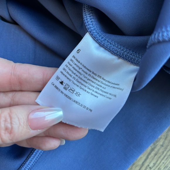 Lululemon Buttery Soft Cropped Sweatshirt - Picture 4 of 6